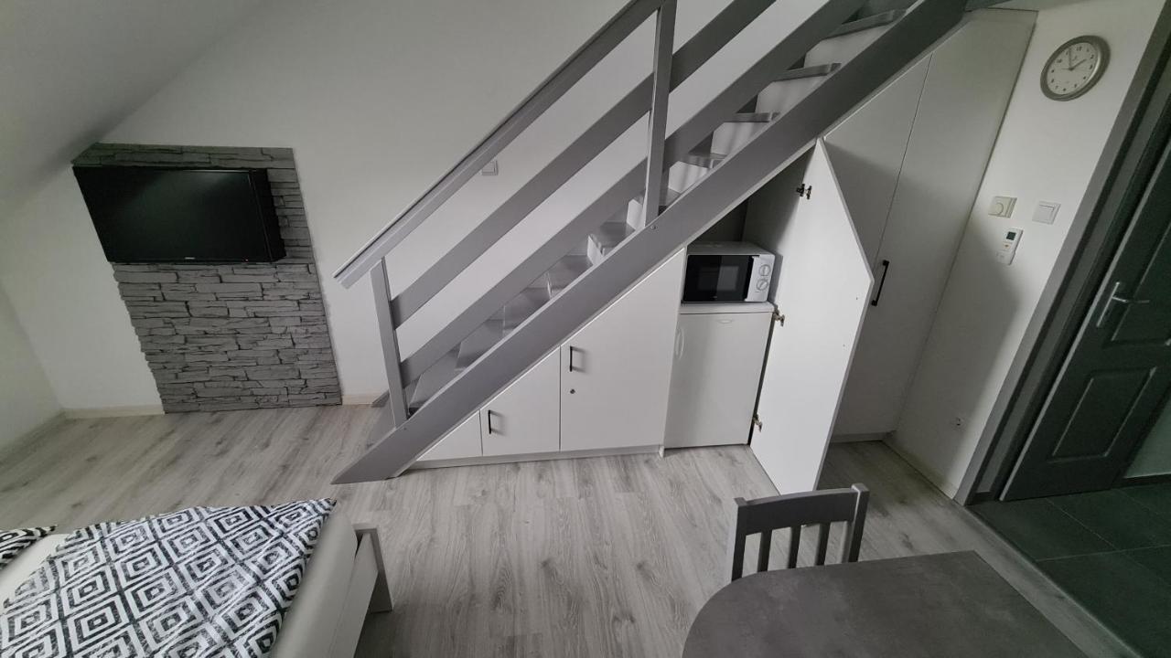 Gyulai-Fuerdo-Apartman Ii. Εξωτερικό φωτογραφία